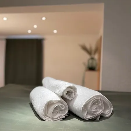 Violine2 Am Bahnhof-city Apartment *